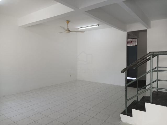 Double Storey Terrace House / Taman Bukit Minyak Indah 1