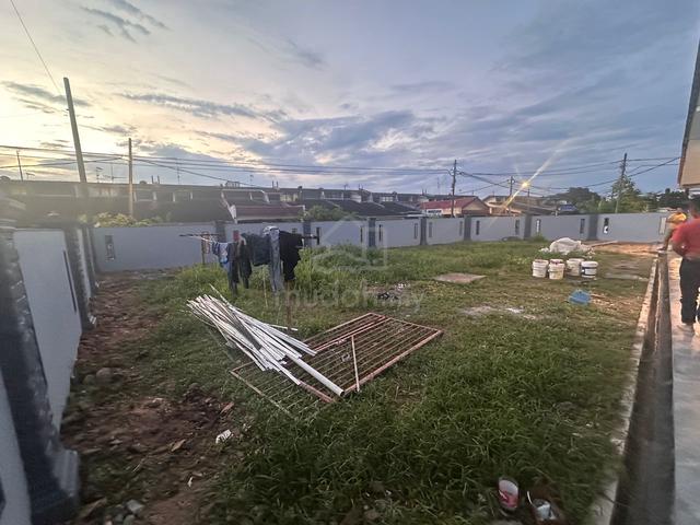 Taman Perling Jalan Camar 3