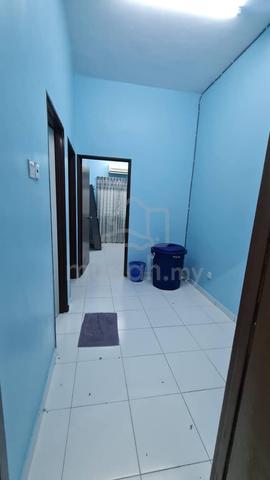 [Untuk Disewa] Rumah Teres 2 Tingkat‼️ Semi Furnished⭐️ 5