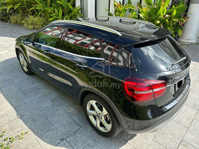 2020 Mercedes GLA220 4MATIC 2.0 A LIKE NEW NOSMOKE - 5
