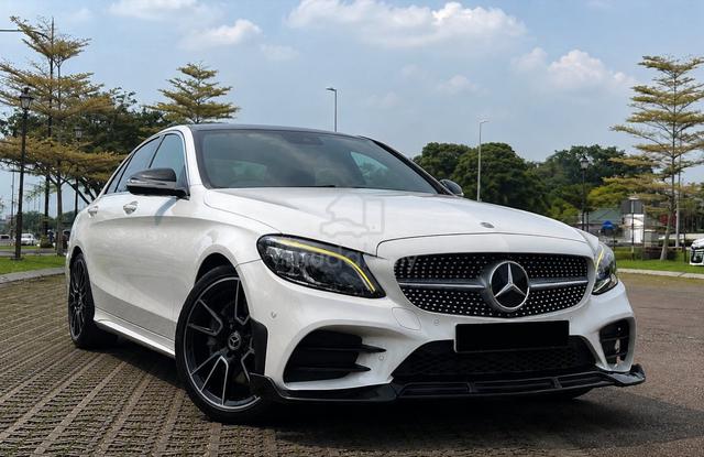 2019 Mercedes Benz C300 2.0 AMG LINE (CKD) (A) - 1