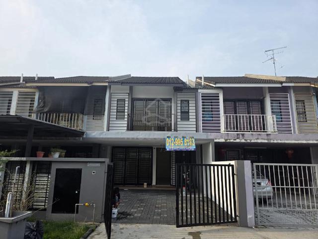 Double Storey House | Nusa Bayu, Gelang Patah | Tuas 1