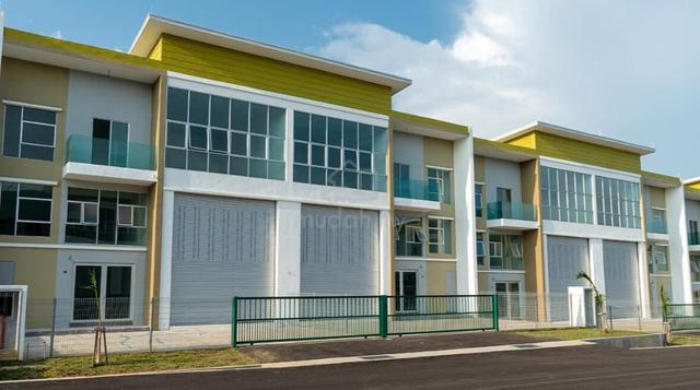 2 1/2 storey factory @ Ayer Keroh Eco Park 1