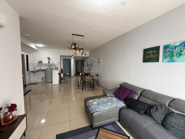 Avia Plus, Bandar Country Homes 1
