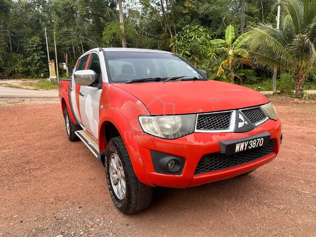 2012 Mitsubishi TRITON 2.5 4X4 Manual - 1