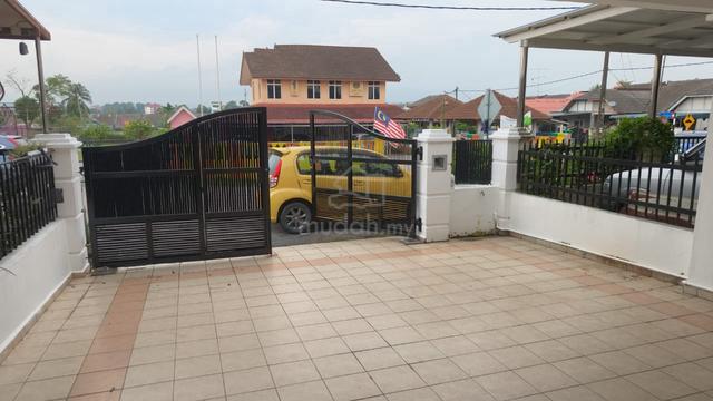 Taman Universiti Double Storey Terrace House 4bed Johor Bahru 1