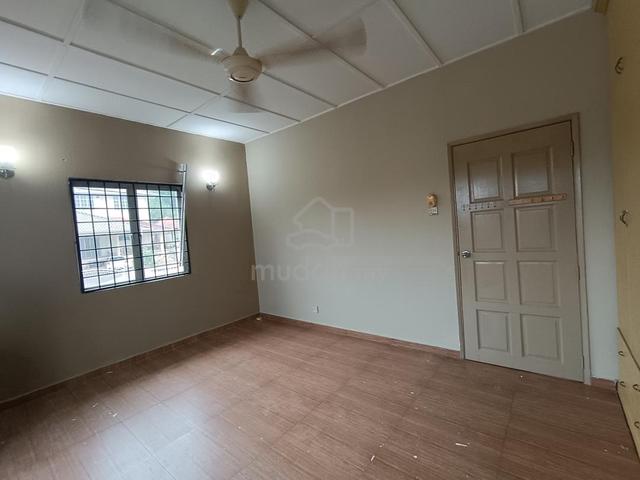 [ Nice Corner Lot ] Double Storey Seksyen 4 Tambahan, Bangi 5