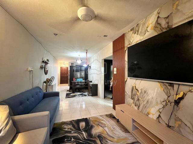 Dahlia Apartment (Jalan Melor) 1