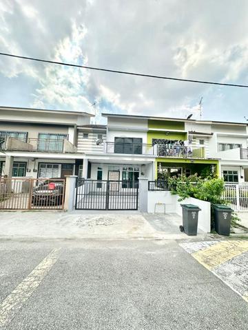 For Sale 2 Storey Scientex Senai | Unblock View | Full Loan No Deposit 1