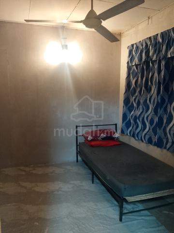 Dua bilik untuk disewakan seksyen 24 shah alam 1