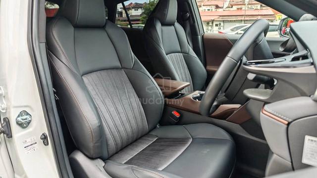 2023 Toyota Harrier G DIGITAL METER BSM 7,900KM - 4