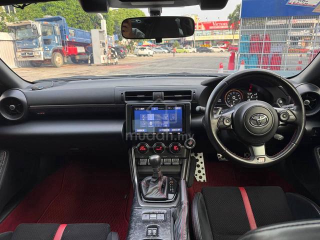 2022 Toyota GR86 2.4 RZ (A) L/MILE 55K KM LIKE NEW - 4