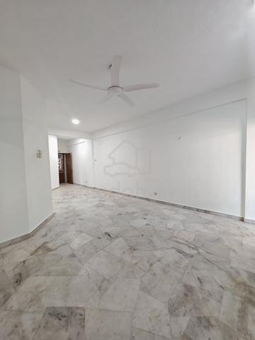 Dewana Mansion Apartment 1