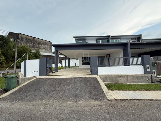 Double storey house 1