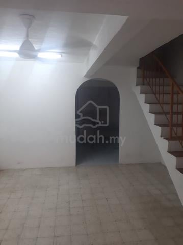 Kepong sri sinar 2.5 sty terrace house for sale 1