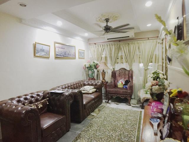 2.5-storey Terraced House For Sale, 5 Bedroom, 1500 Sq.ft, Kajang 