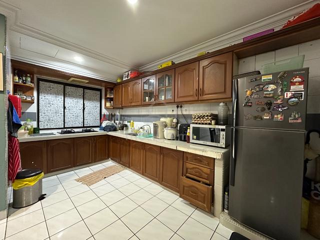 Taman Lembah Maju 600 Apartment 1