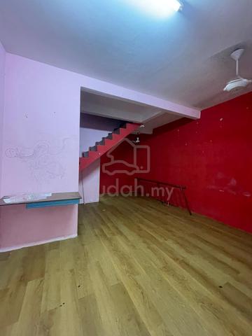 Rumah Untuk diJual @ segamat / Full loan 1