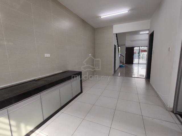 Kulai Indahpura Crystal 2.5 Storey G&G 1