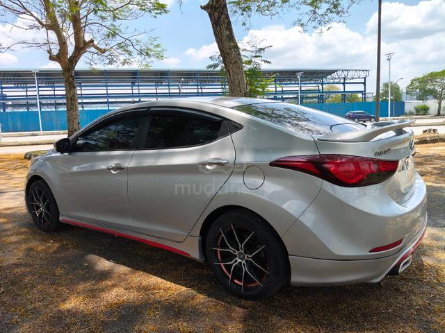 2016 Hyundai ELANTRA 1.6 FACELIFT (A) - 5