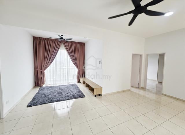 Seri Topaz Serviced Apartment 1