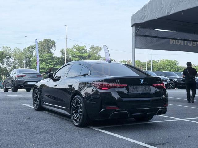 2025 BMW i4 eDrive 35 M-Sport LCI - Promotion 220K - 5