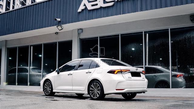 Toyota COROLLA ALTIS 1.8 G FACELIFT P.SHIFTER 2020 - 2