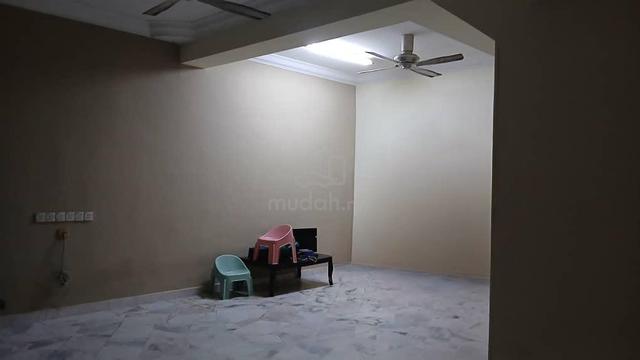 Double Storey Near MRT/KTM Kajang/Schools || FREEHOLD 1