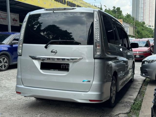 2013 Nissan SERENA 2.0 S-HYBRID HIGHWAY STAR - 2