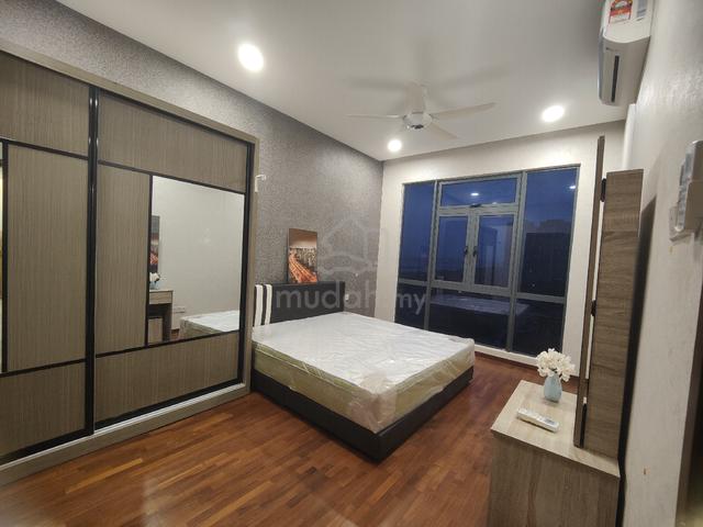 Crescent Bay Suites 1
