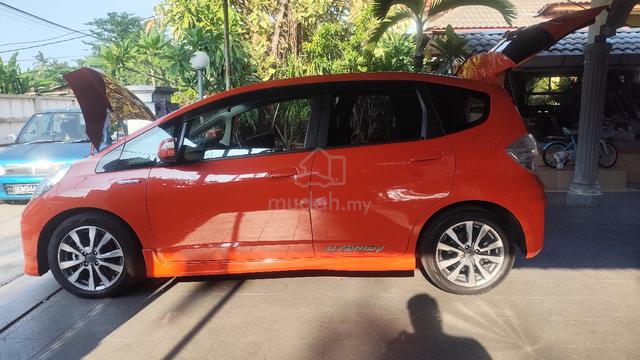 Honda Jazz GE Hybrid 1.5 - 4