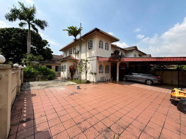 CORNER Double Storey House Taman Bunga Negara Seksyen 27 Shah Alam 1