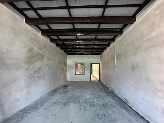 Tengkera Long Size !! 2 Storey Shophouse @ Facing Main road 1