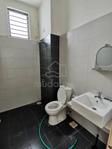 Kulai Lagenda Putra Near Tmn Putri Double Storey House (22x65sqft) 5
