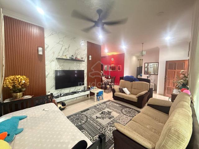 Kluang Sri Lambak (Non Bumi) Banglo Single Storey Renovated 1