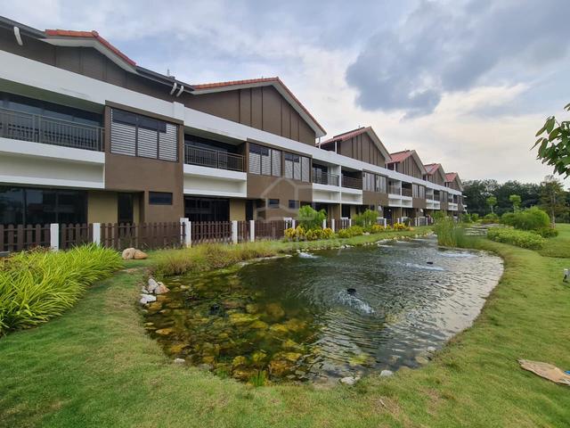 NICE HOUSE WITH CLUBHOUSE,2 storey,Setia Warisan Tropika,Kota Warisan 1