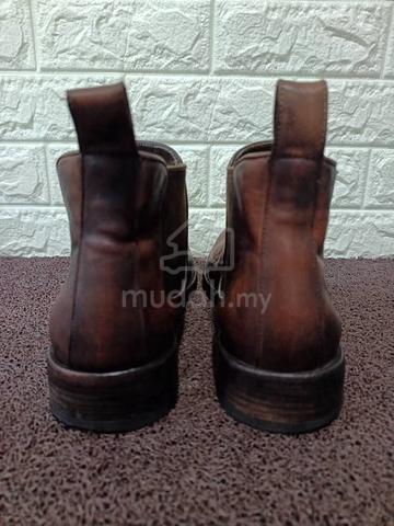 Carousel Image