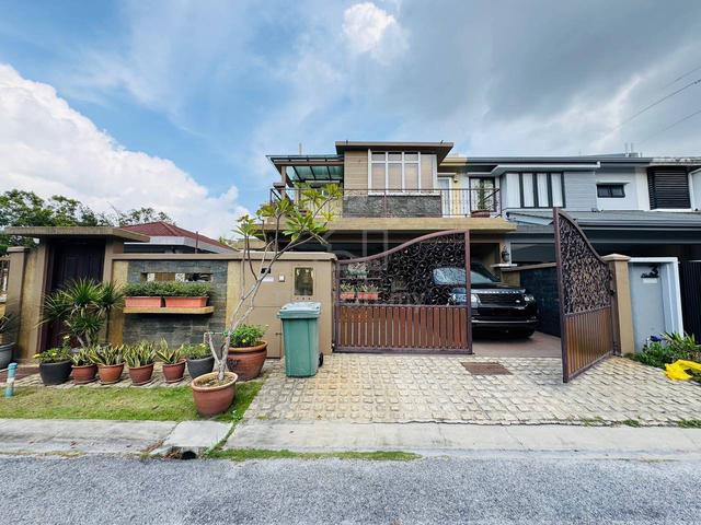 Fully Renovated ‼️ End Lot 2 Storey, Taman Alam Putra, Seri Kembangan 1