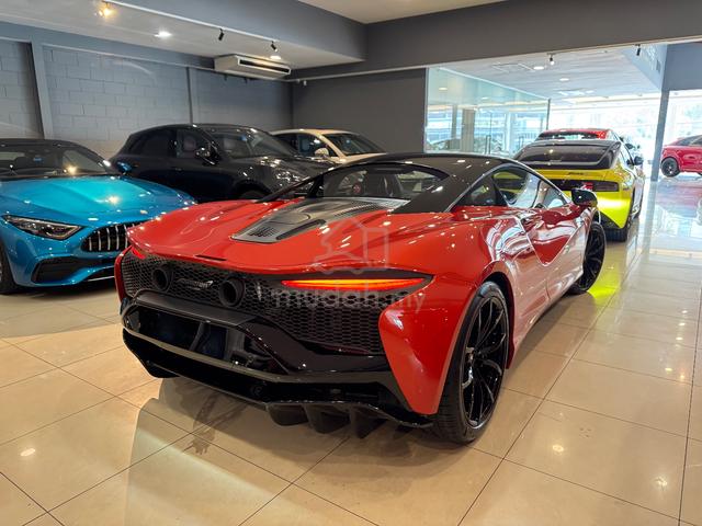 2022 Mclaren ARTURA 3.0 V6 New car 35 miles - 5