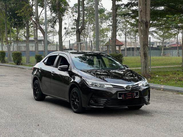2017 year Toyota altis 1.8 G 1 year warranty - 2
