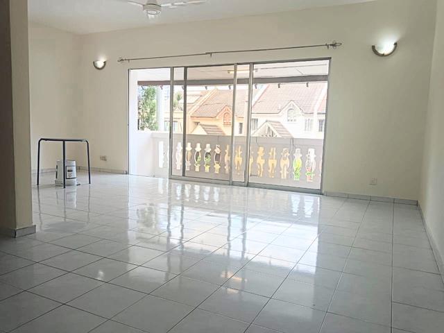 Bukit Gasing 2.5 Storey Terrace House Petaling Jaya KITCHEN CABINET 1