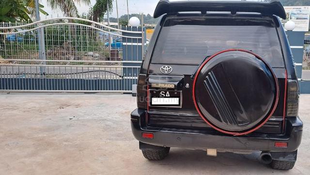 1997 Toyota LANDCRUISER 2.8 PRADO (M)Diesel - 4