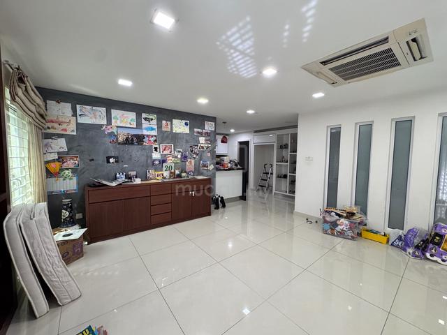 Below market, semi D, house, reno, refurb, yard, 2 sty, taman maluri 1