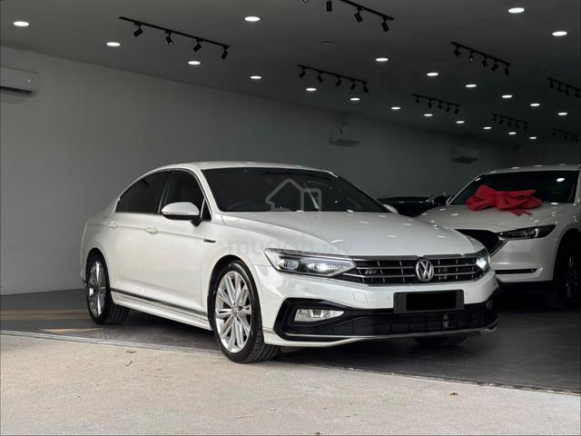 2020 VOLKSWAGEN Passat 2.0 TSI R-LINE - 2