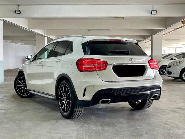 2016 Mercedes Benz GLA-CLASS 1.6 GLA180 ORI AMG - 2