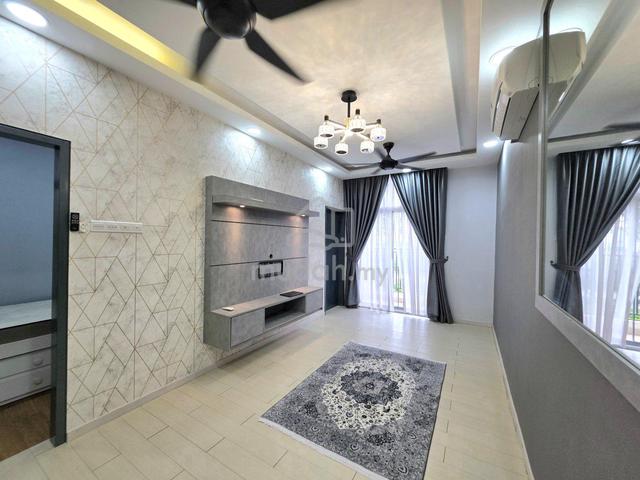 Lakefront Homes @ Cyberjaya 1