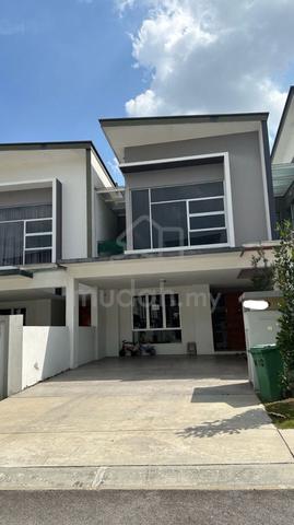 Double Storey Terrace Link House for Sale in Tropicana Heights Kajang 1