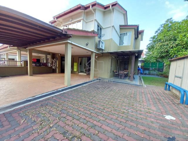 NICELY RENOVATED Corner 2 Storey Terrace Cahaya Alam U12 1