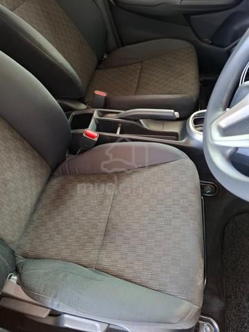2015 Honda JAZZ 1.5 S (A) Owner Direct - 5