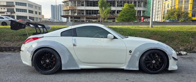 Nissan fairlady z33 - photo 3 of 6